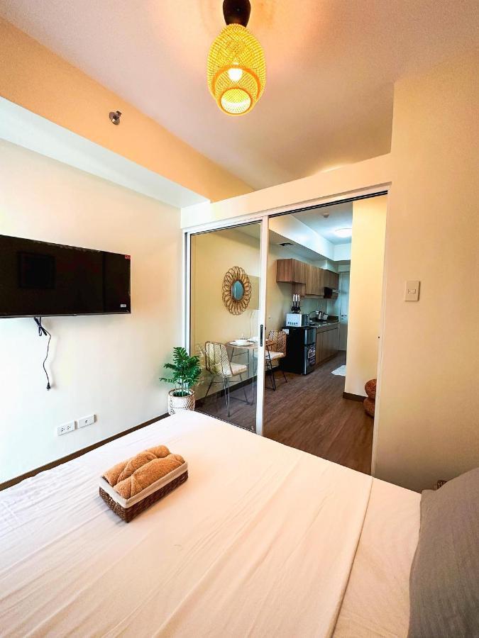 1Br Prisma Residences Dmci Stylish Condo Pásig Exterior foto
