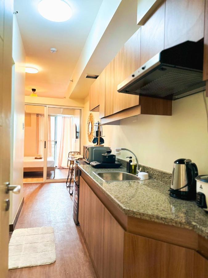 1Br Prisma Residences Dmci Stylish Condo Pásig Exterior foto